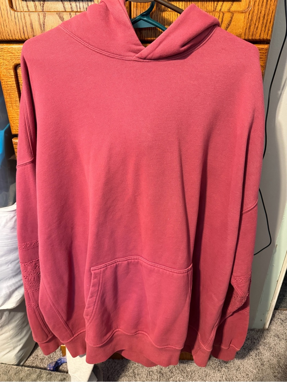 Abercrombie & Fitch Dusty Rose Pullover Hoodie